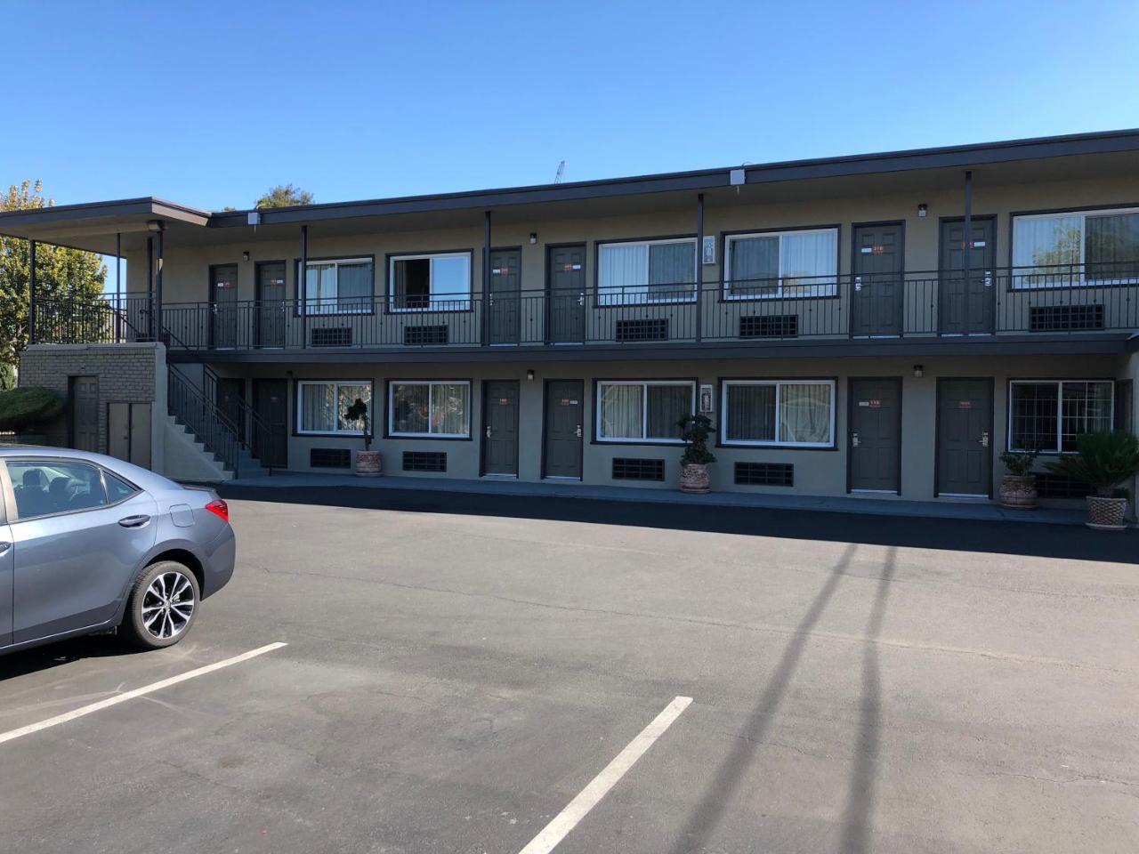 Bay Bridge Inn Oakland Exterior foto